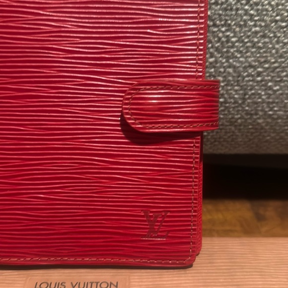 Louis Vuitton Authentic Red Epi Leather Small Agenda PM/ Passport Holder CA0959 - Picture 4 of 17